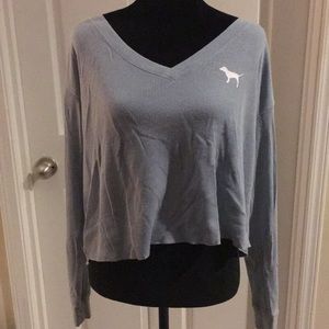 Victoria’s Secrets PINK Long-sleeved shirt